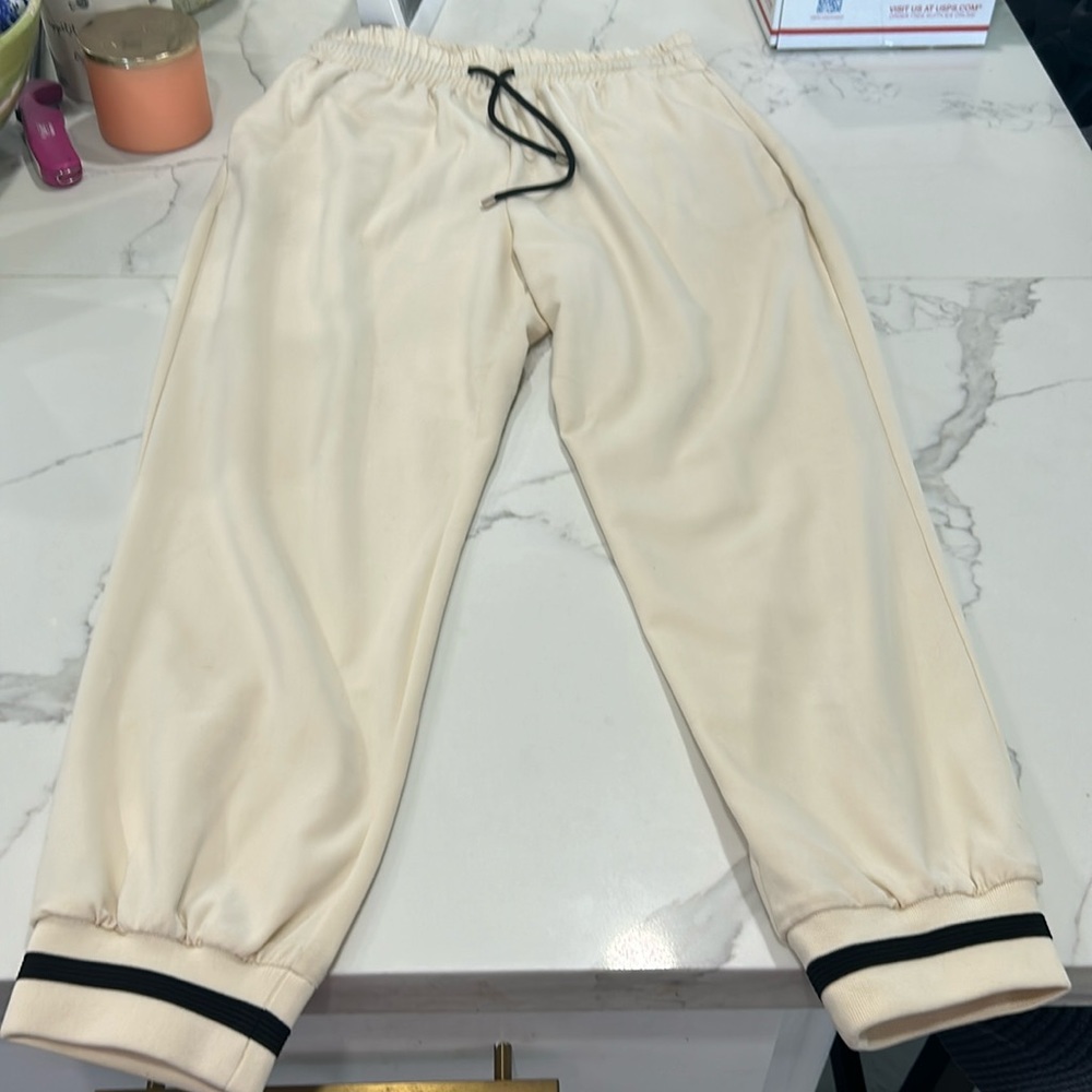 Zara  Cream Drawstring Waist Elastic Joggers.‎ Size L (573)